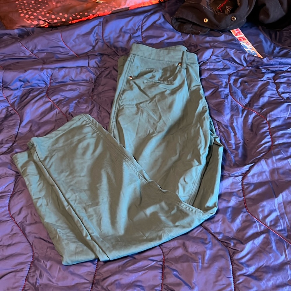 Hudson and Barrow golf pants